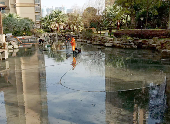 浈江景观池淤泥清理